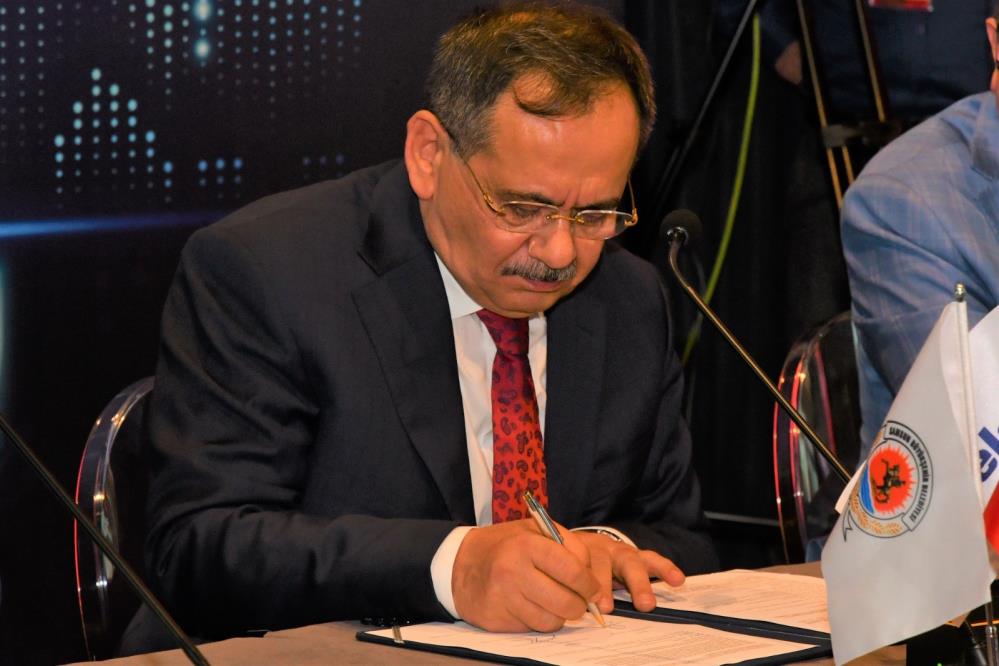 Başkan Demir ‘Büyükşehir Başkanlar Sözleşmesi’ni İmzaladı