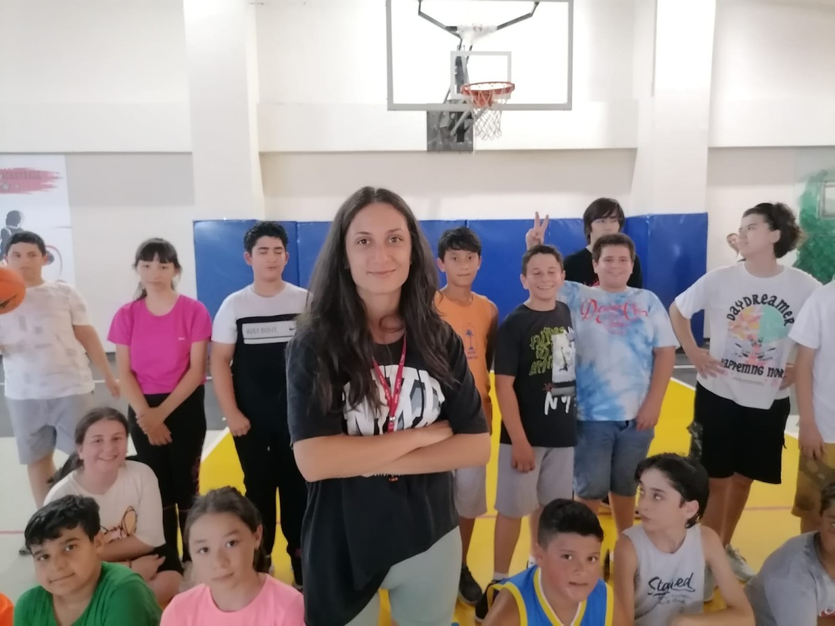 Atakum Halk Eğitim'in  öğrencilere Ücretsiz  Basketbol  Eğitimi  Büyük ilgi görüyor..
